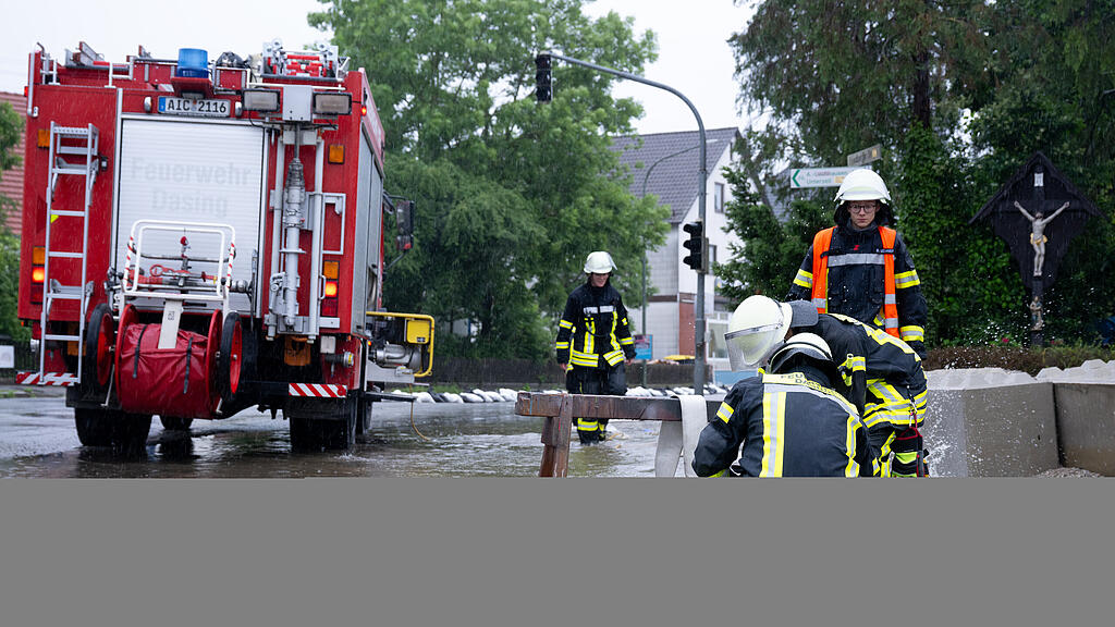 Überflutungen Deutschland nach Dauerregen