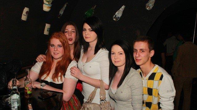 Party im Riverside