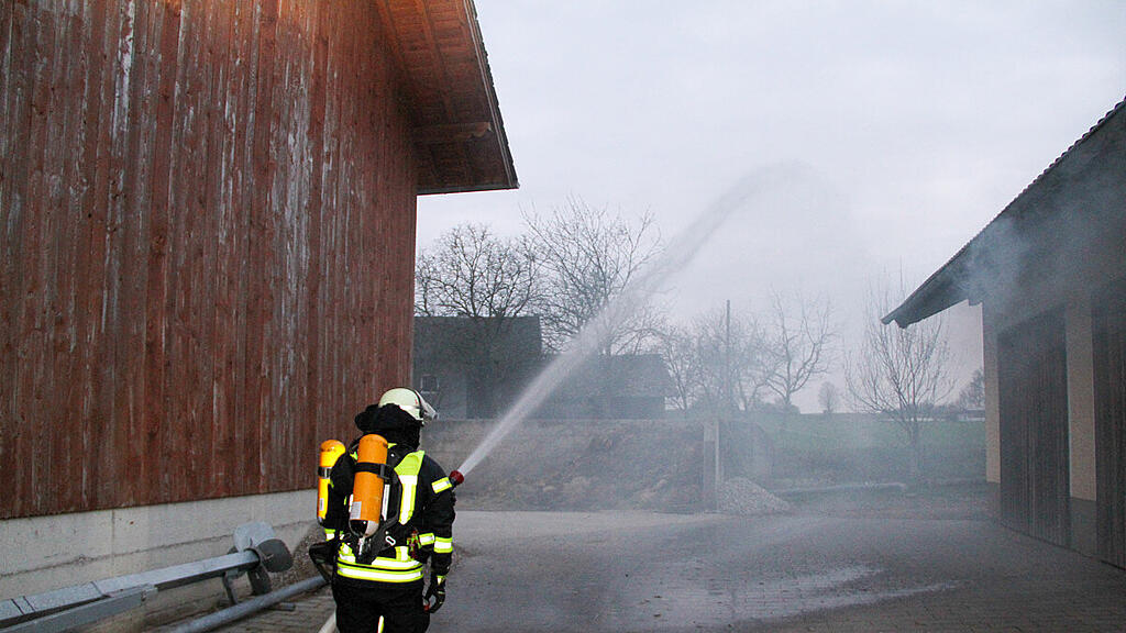 Groß-Übung der Feuerwehren in Oberndorf