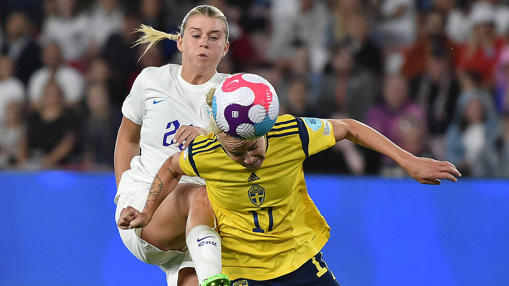 Fu\u00dfball-EM_England_Schweden