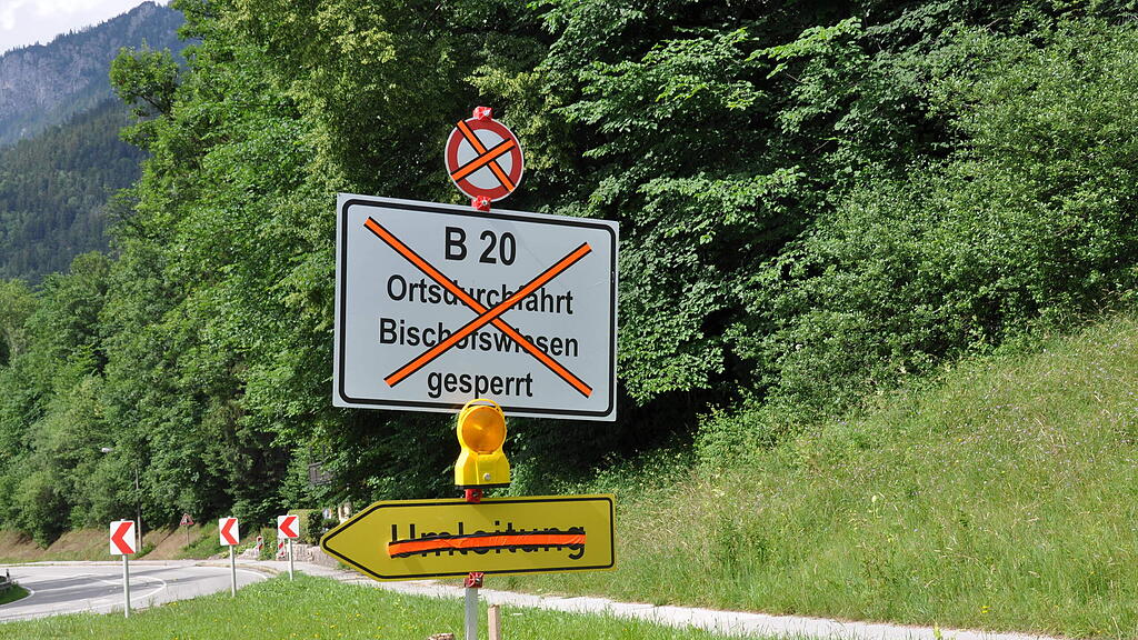Die Straßensperre auf der B20 ist bis Freitag eingeplant.