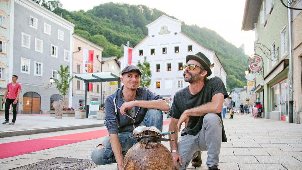 Moonlight Shopping in Hallein