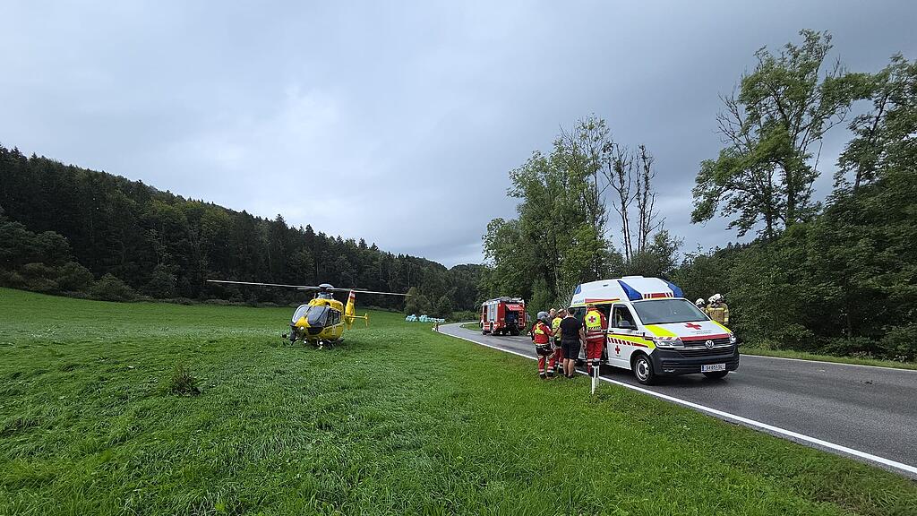 Zwei Verletzte bei Auto-Überschlag in Plainfeld