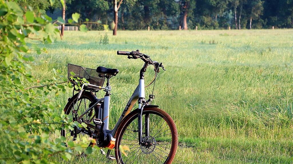 e-bike-6401173_1920.jpg