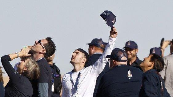 Der Stratos-Sprung von Felix Baumgartner in Bildern