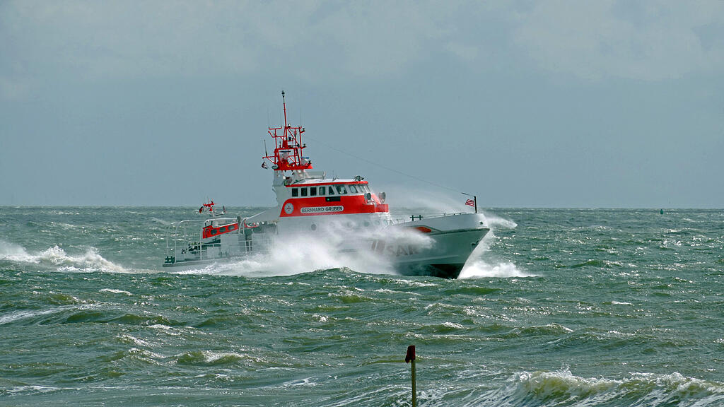 Seenotretter DGzRS