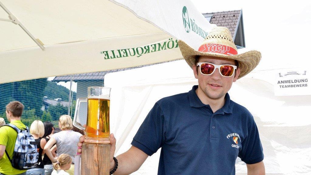 Stiefelweitschmeißen in Fürstenbrunn