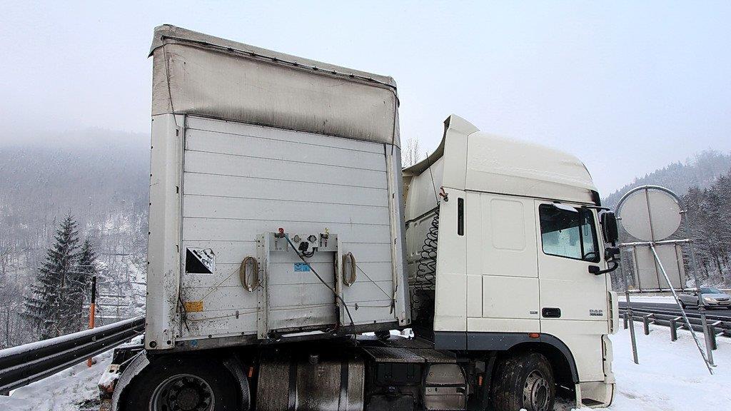 Sattelzug löst Umweltalarm aus