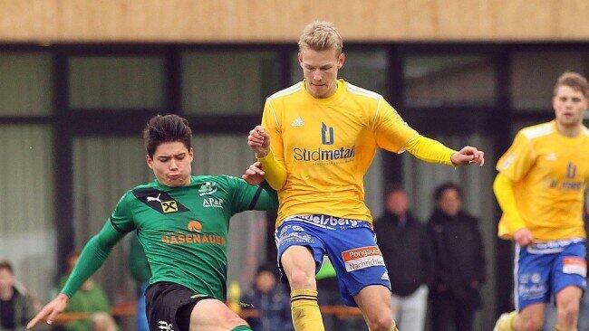 Das Salzburger Derby zwischen St. Johann und Eugendorf endete Unentschieden. Das "Tor des Jahres" zum 1:1 durch Suppan sicherte Eugendorf einen Punkt