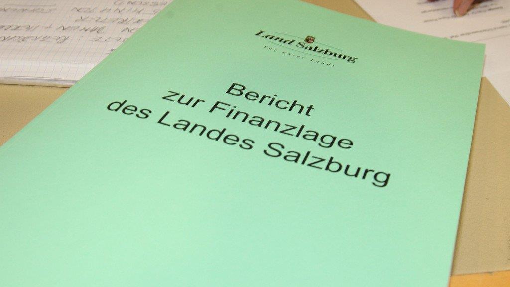 Brenner präsentiert Finanzbericht