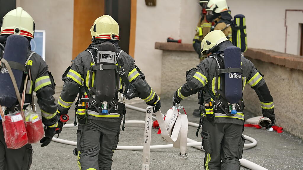 Feuerwehr-\u00dcbung auf der Festung, I