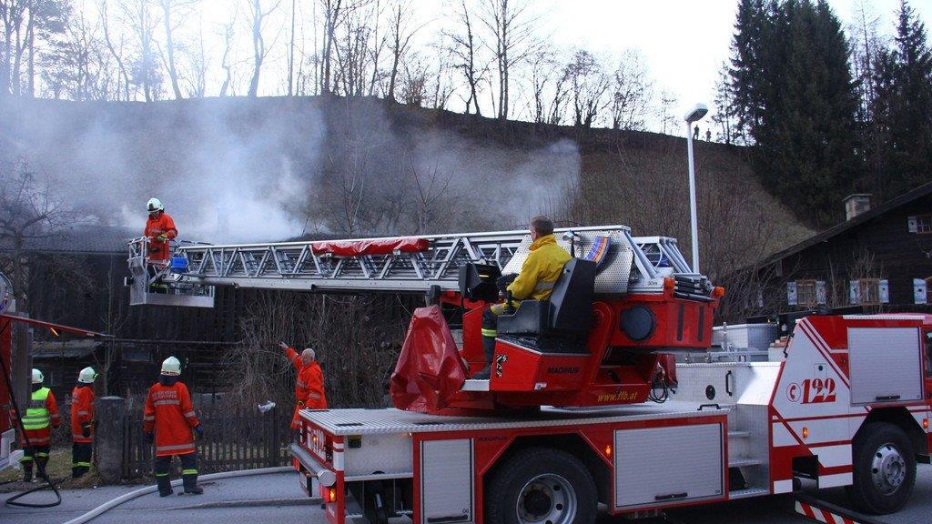 Feuerwehr verhindert Vollbrand