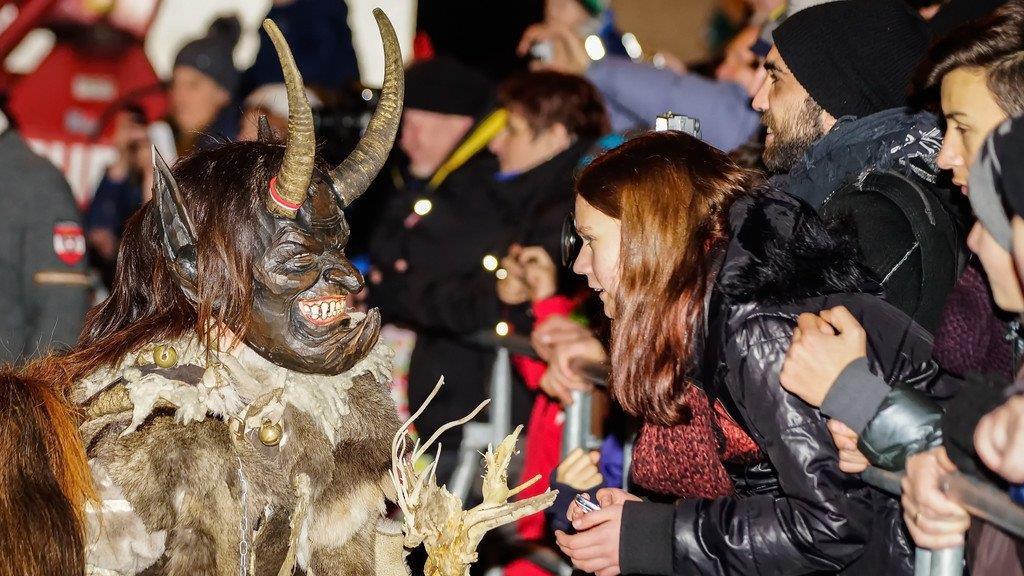 Gnigler Perchtenlauf