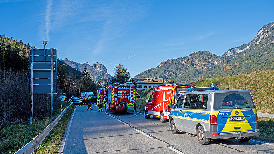Zwei Schwerverletzte bei Crash in Bischofswiesen