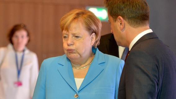 Bilder der Arbeitssitzung im Mozarteum