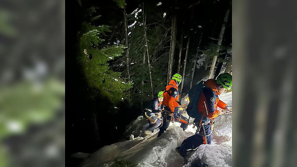 Familie in Strobl aus Postalm-Klettersteig gerettet