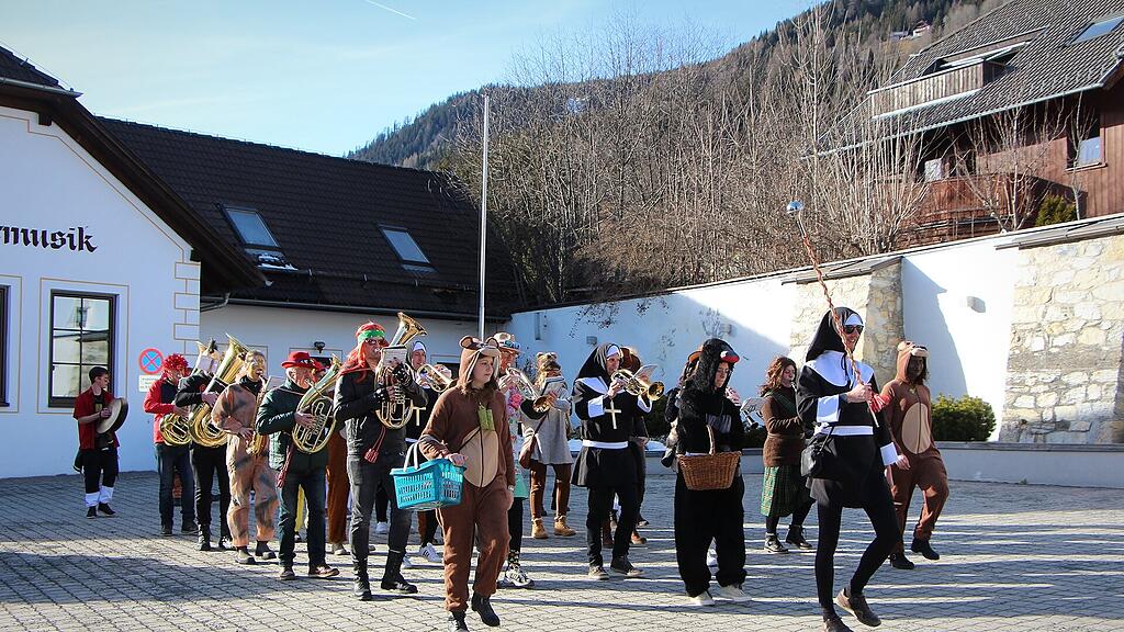 Lustige Wirtshausroas in St. Michael