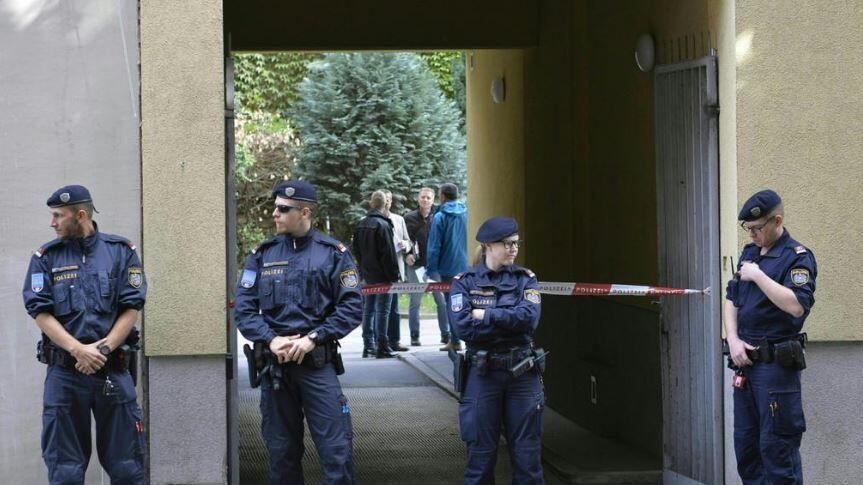 Der 18-Jährige gab gegenüber seiner Verteidigerin an, dass die Tat nicht geplant gewesen sei.