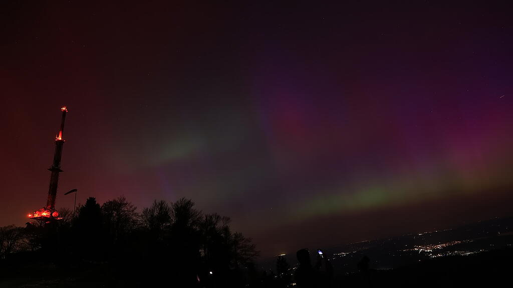 Polarlichter \u00fcber Salzburg