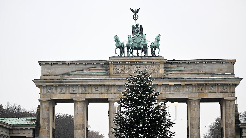 Klimaaktivisten_Christbaum_Berlin