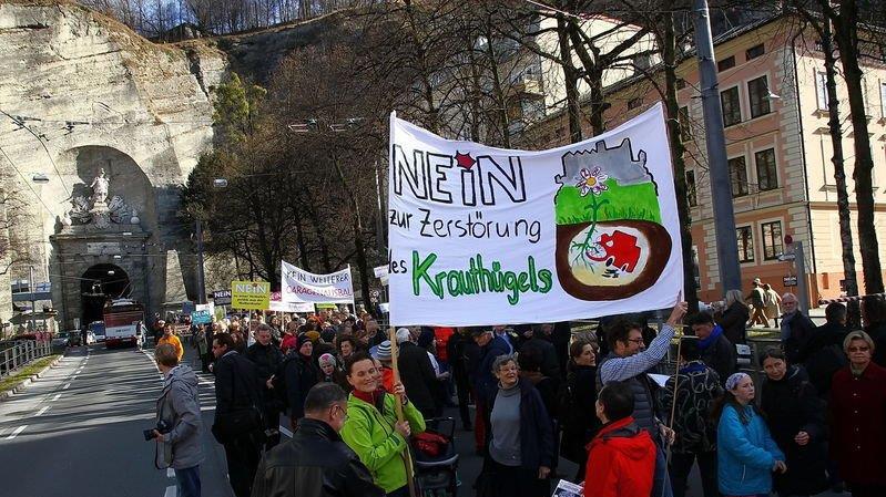 Demo gegen Mönchsberggaragen-Ausbau, I