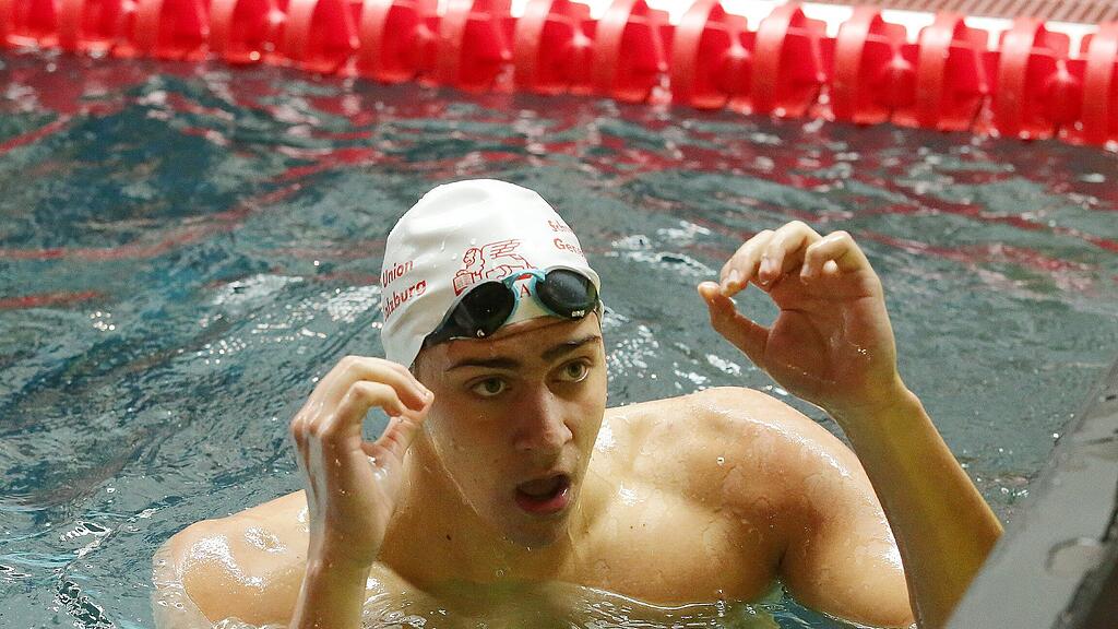 Schwimmen, Luka Mladenovic