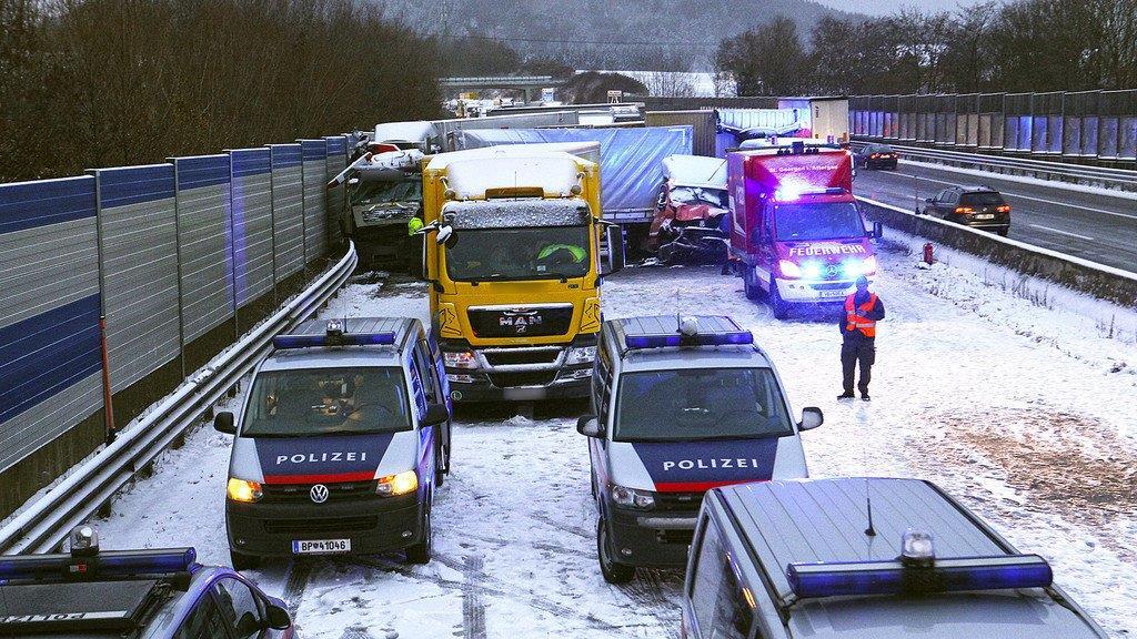 Massenkarambolage auf A1