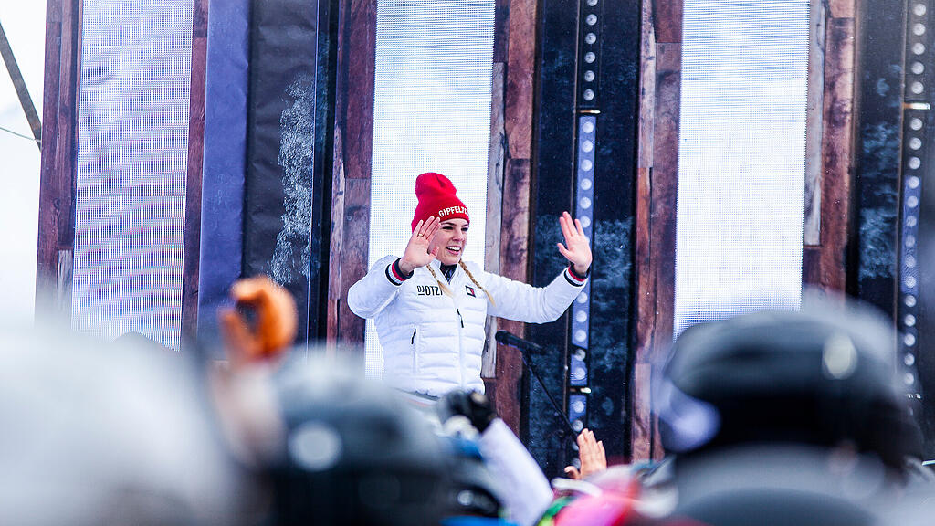 DJ \u00d6tzi Gipfeltour
