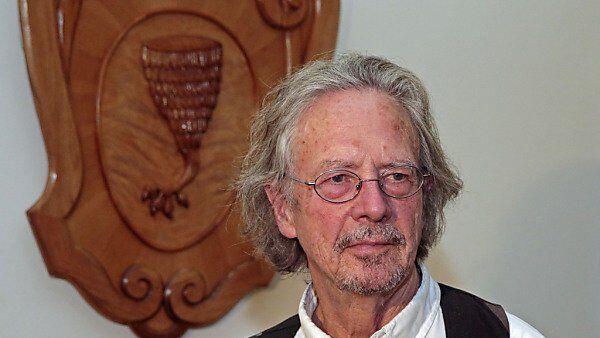 Nicht unumstritten - Peter Handke setzt sich für Serbien ein