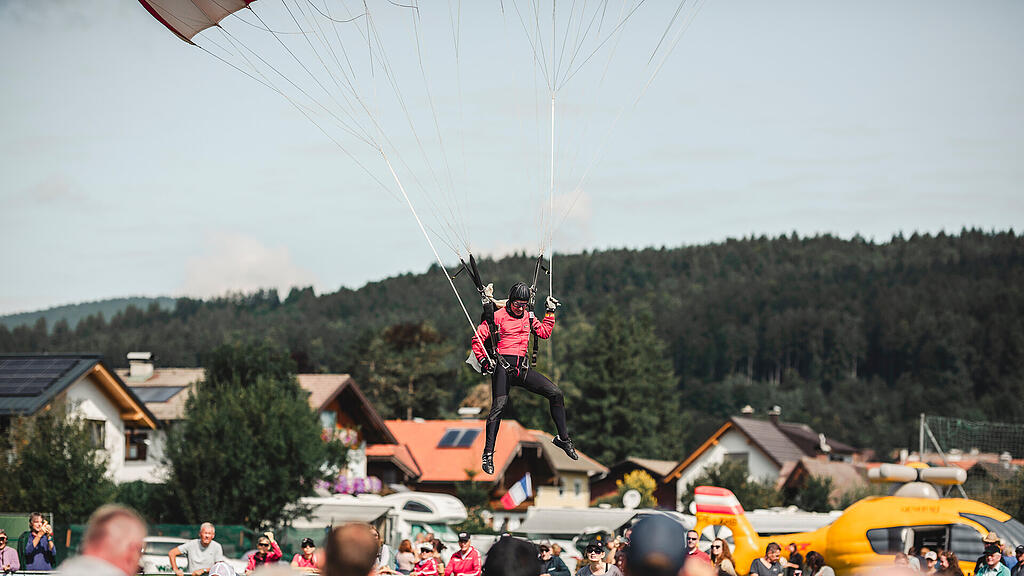 Fallschirm-Zielspringen Thalgau
