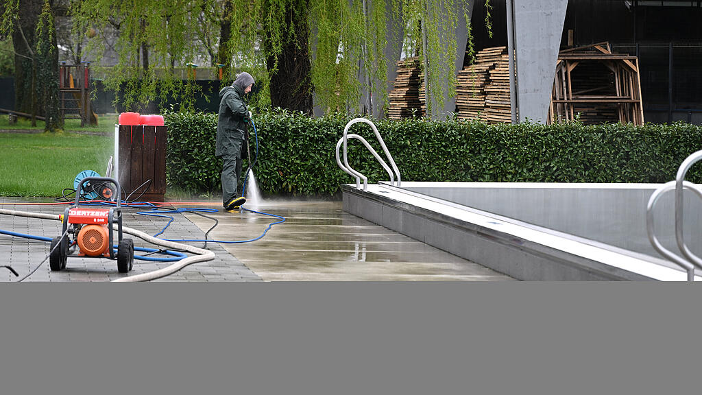 Badestart-Volksgarten