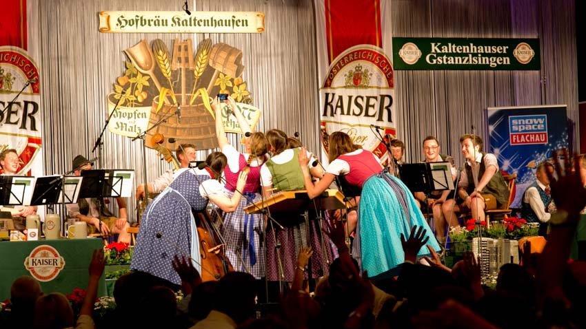 Gstanzlsingen in Brauerei Kaltenhausen