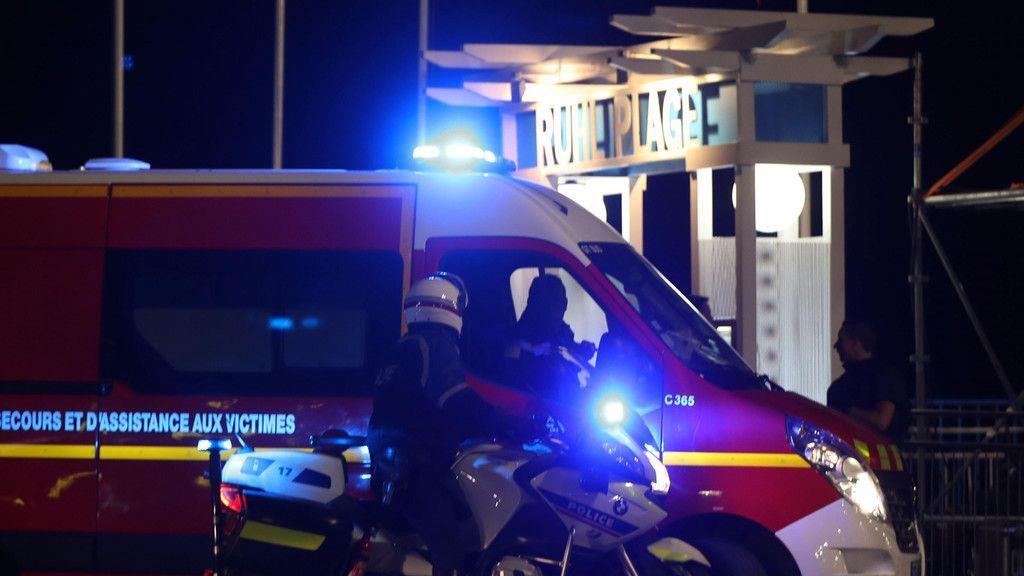 Lkw rast in  Nizza in Menschenmenge