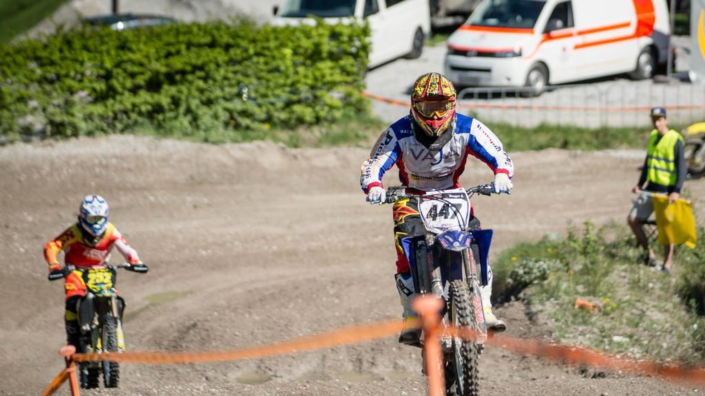 XBOWL MOTOCROSS RACE I