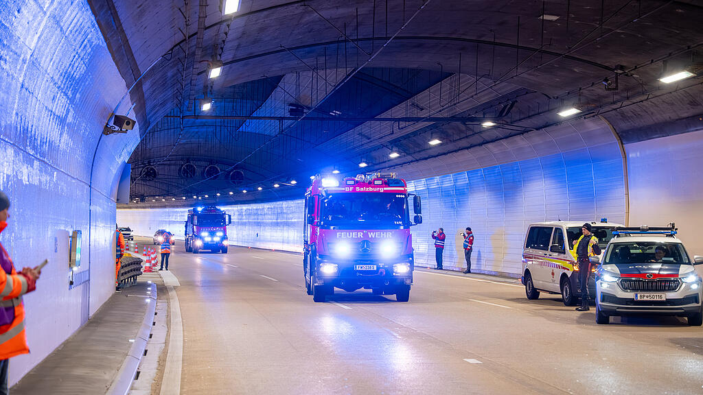 Große Einsatzübung im Lieferinger-Tunnel