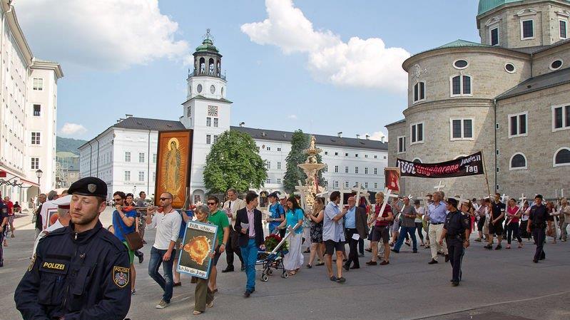 1.000-Kreuze-Marsch der Abtreibungsgegner