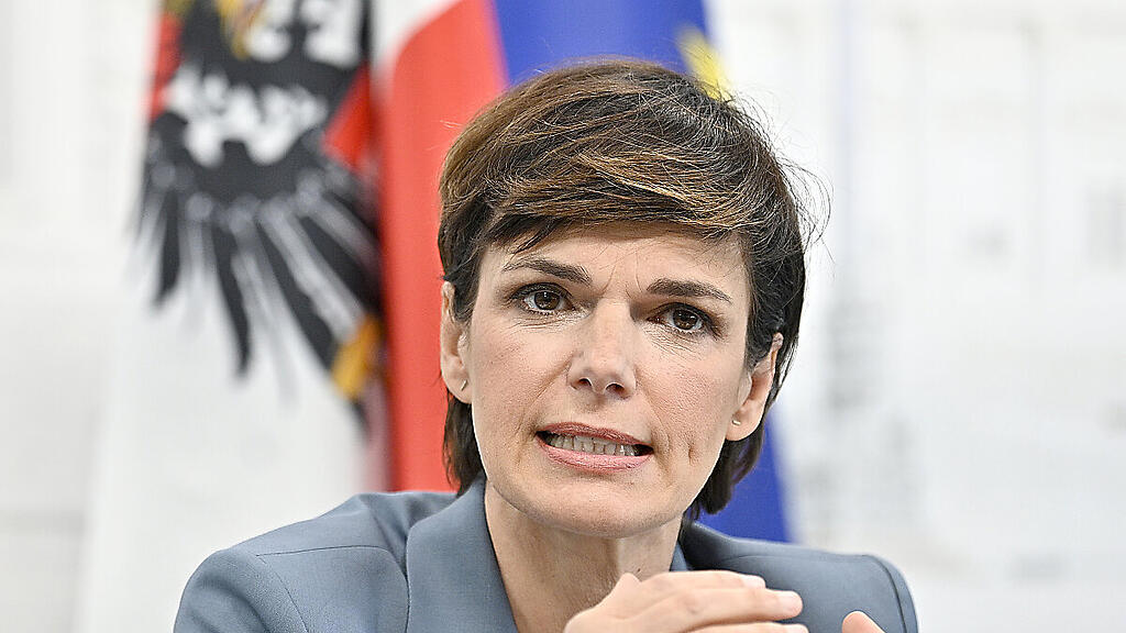 Rendi-Wagner stellt sich ihren Parteimitgliedern