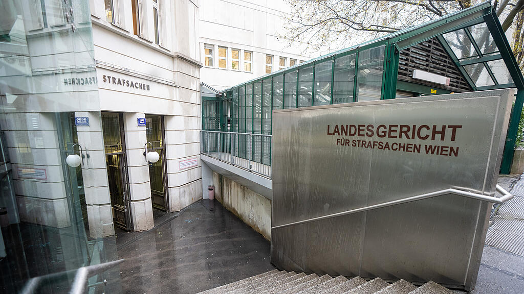 gericht wien.jpg