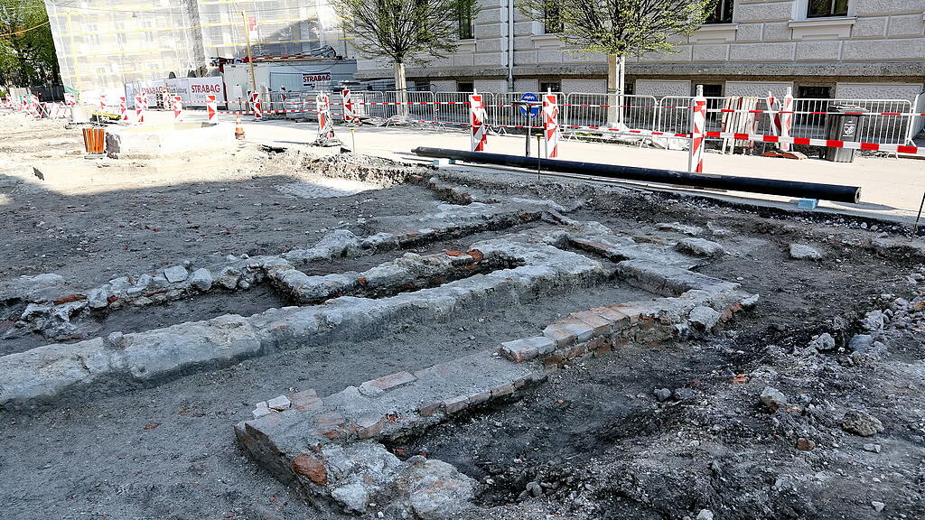20210425_fmt_Historische_Ausgrabungen_am_Kajetanerplatz__KJ014.JPG