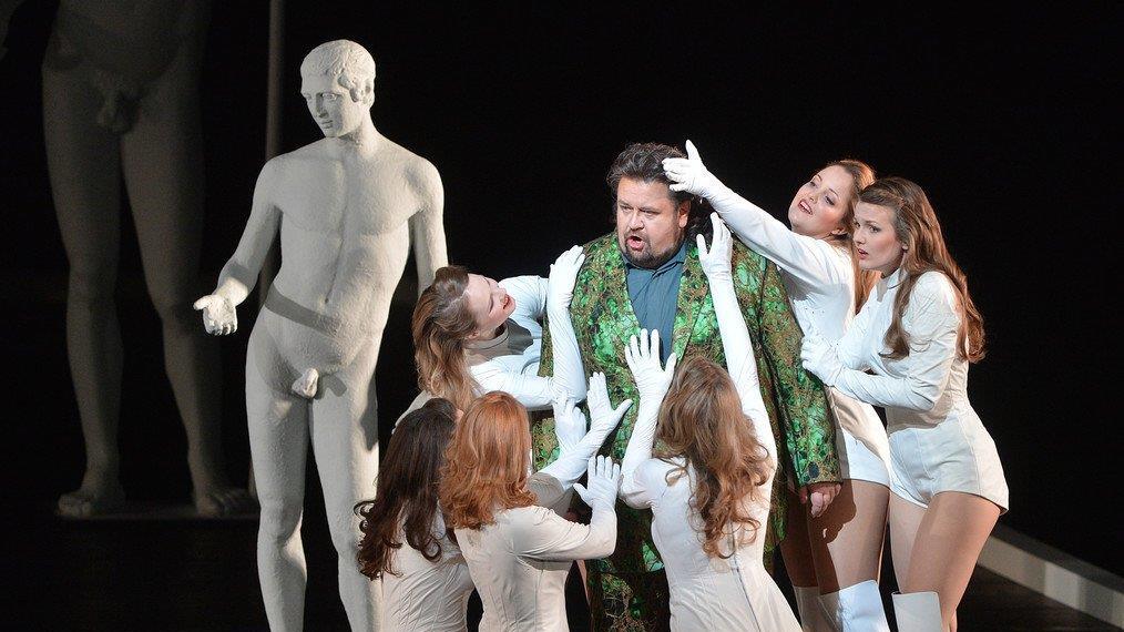 Parsifal-Premiere III