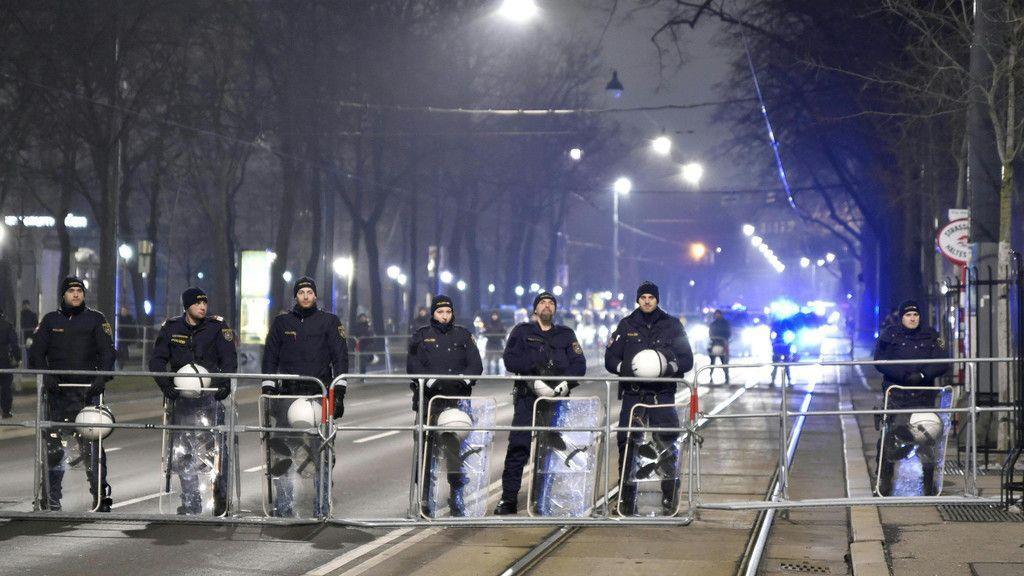 Proteste beim Akademikerball