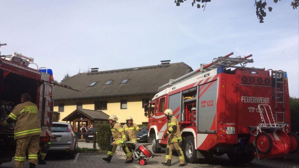 Bilder der Löscharbeiten Grödig