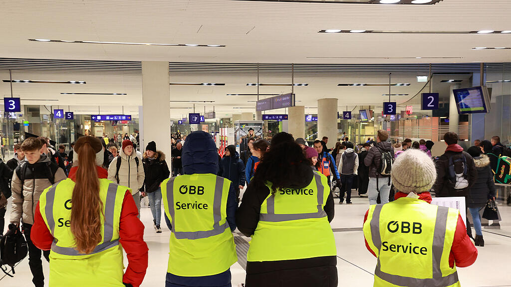 Bahnhof_Streik
