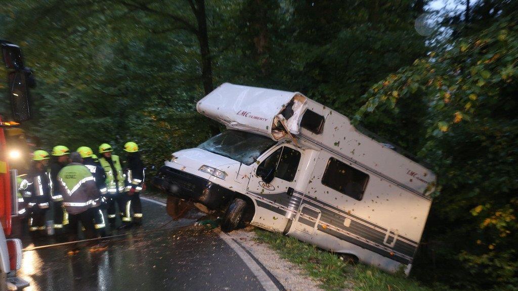 Wohnmobil umgestürzt