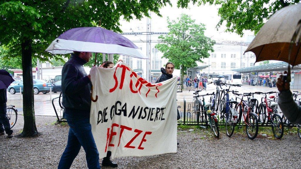 Protestmarsch in Salzburg II