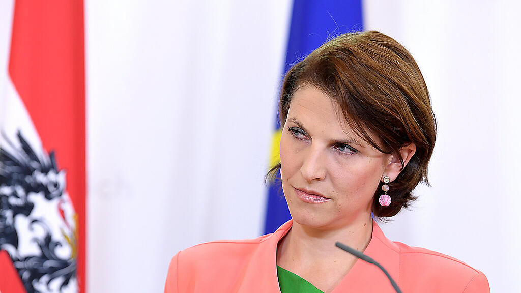 Die Ministerin wurde negativ getestet