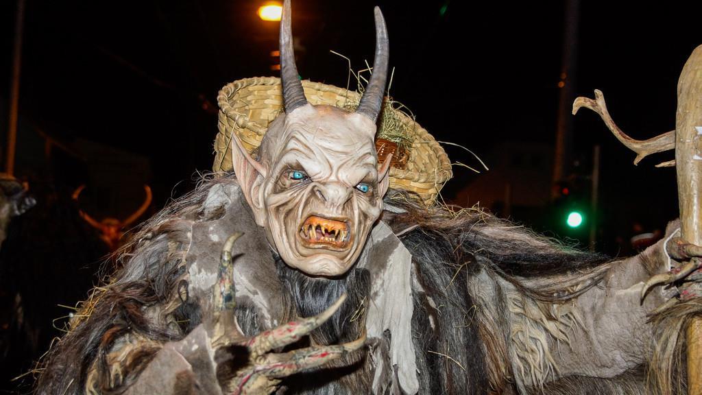 Gnigler Perchtenlauf