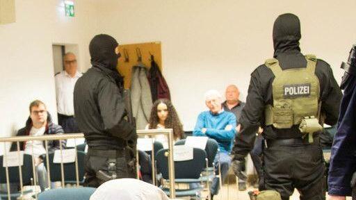 Syrer wegen IS-Beteiligung vor Gericht