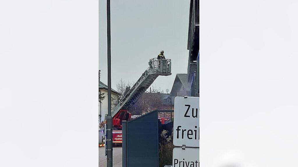 20241201-Brand-von-Gartenmoebeln-Otto-Nussbaumer-Str-Fotos-Ziss-Heimo-10-scaled.jpg