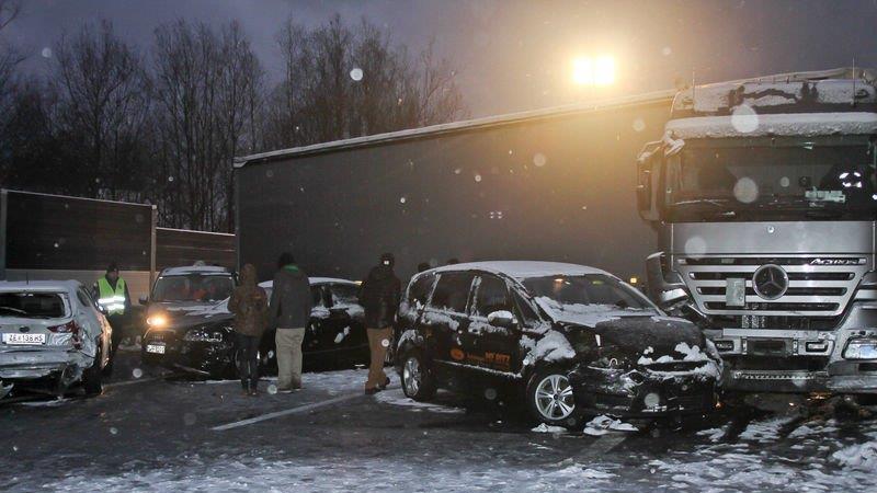 Massencrash auf A1